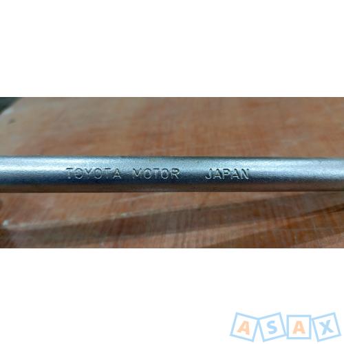 Ключ балонный Toyota 21