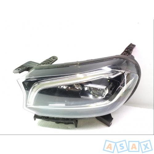 Фара левая mercedes w470 X Klasse